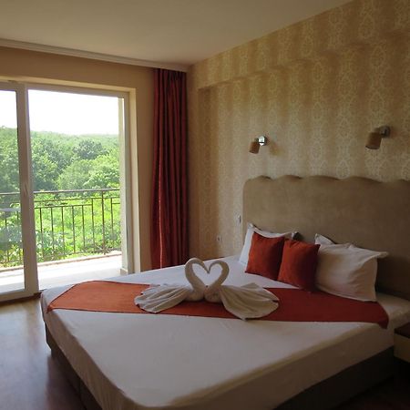Family Hotel Dayana Beach 辛尼莫雷特 外观 照片