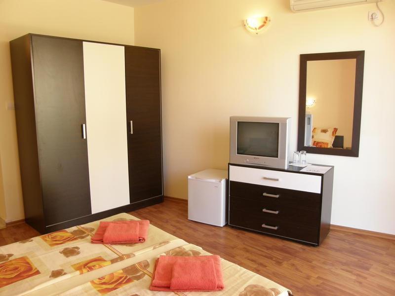 Family Hotel Dayana Beach 辛尼莫雷特 外观 照片