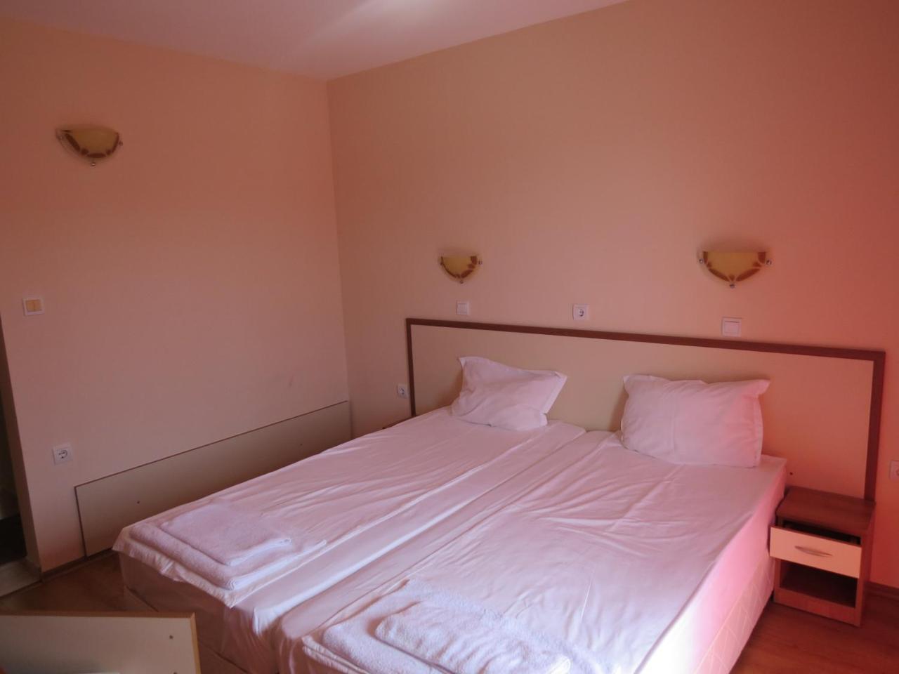 Family Hotel Dayana Beach 辛尼莫雷特 外观 照片