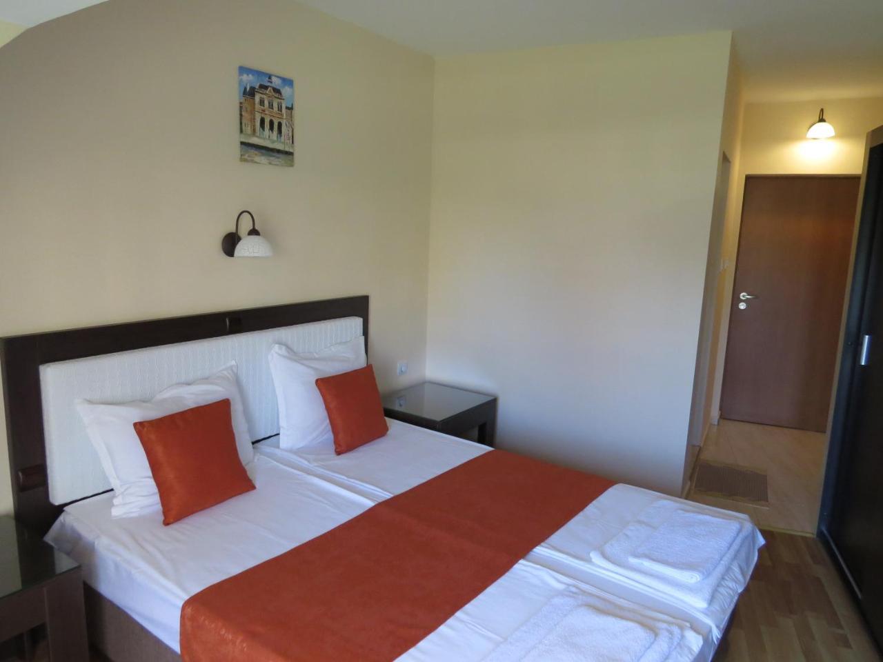 Family Hotel Dayana Beach 辛尼莫雷特 外观 照片