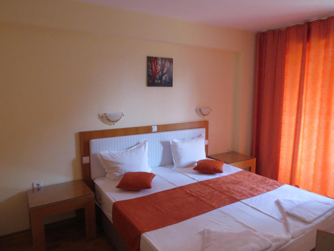 Family Hotel Dayana Beach 辛尼莫雷特 外观 照片