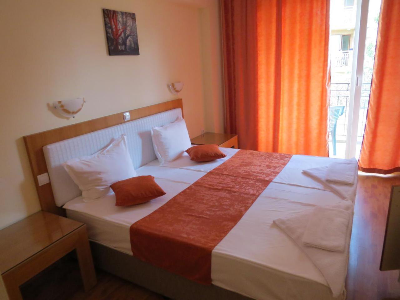 Family Hotel Dayana Beach 辛尼莫雷特 外观 照片